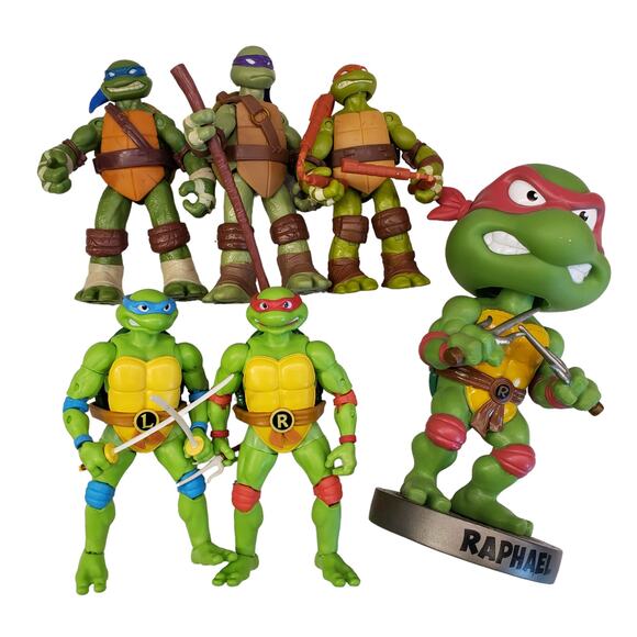 Teenage Mutant Ninja Turtles Action Figures Funko Bobblehead Raphael Bundle